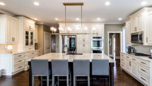 Cream Raised Panel Shaker Cabinets 